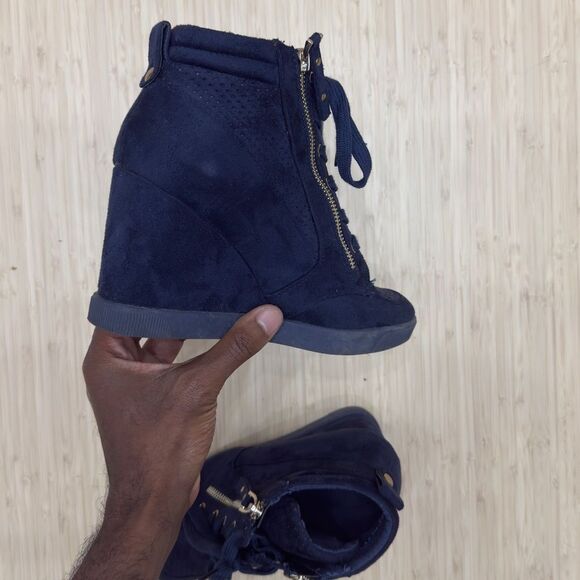 ShoeDazzle Fashion Heeled Booties (Size 8) - Picture 8 of 9